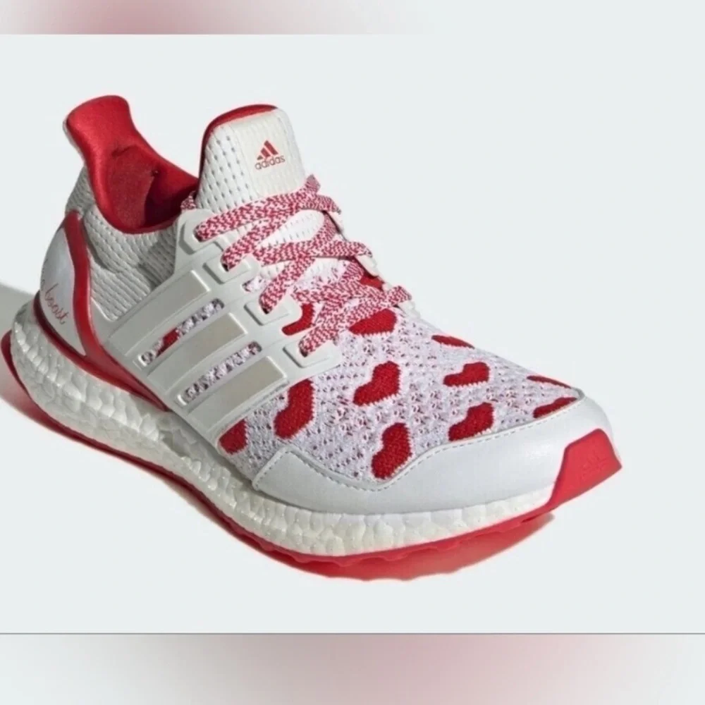 NWT Adidas boost valentines edition White and Red Heart running shoes 8